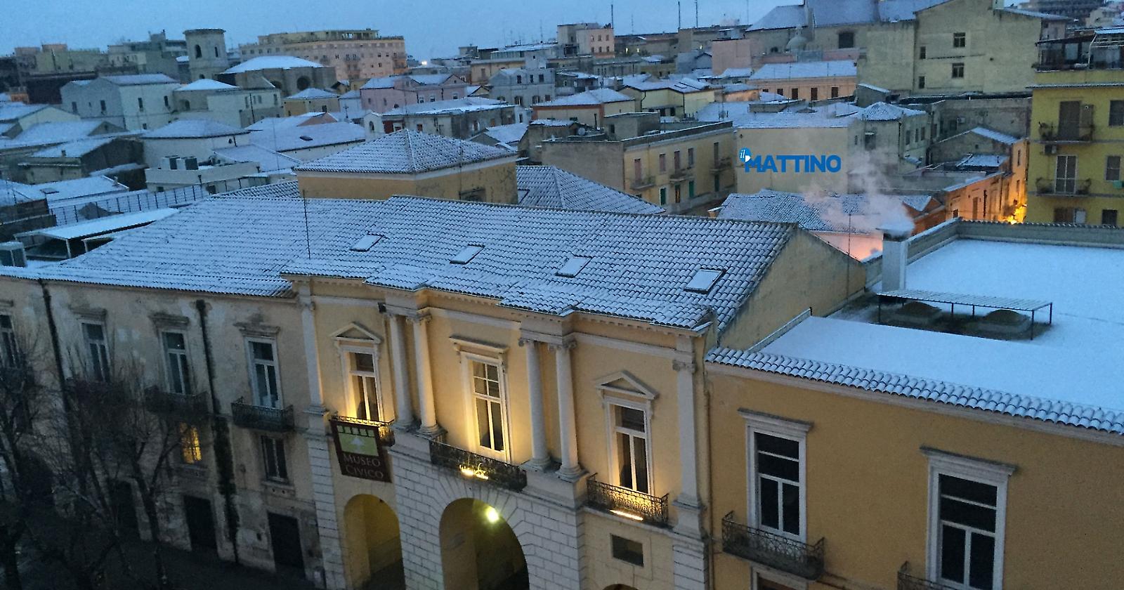 Nevischia, il sindaco di Foggia ha deciso la chiusura delle scuole per oggi