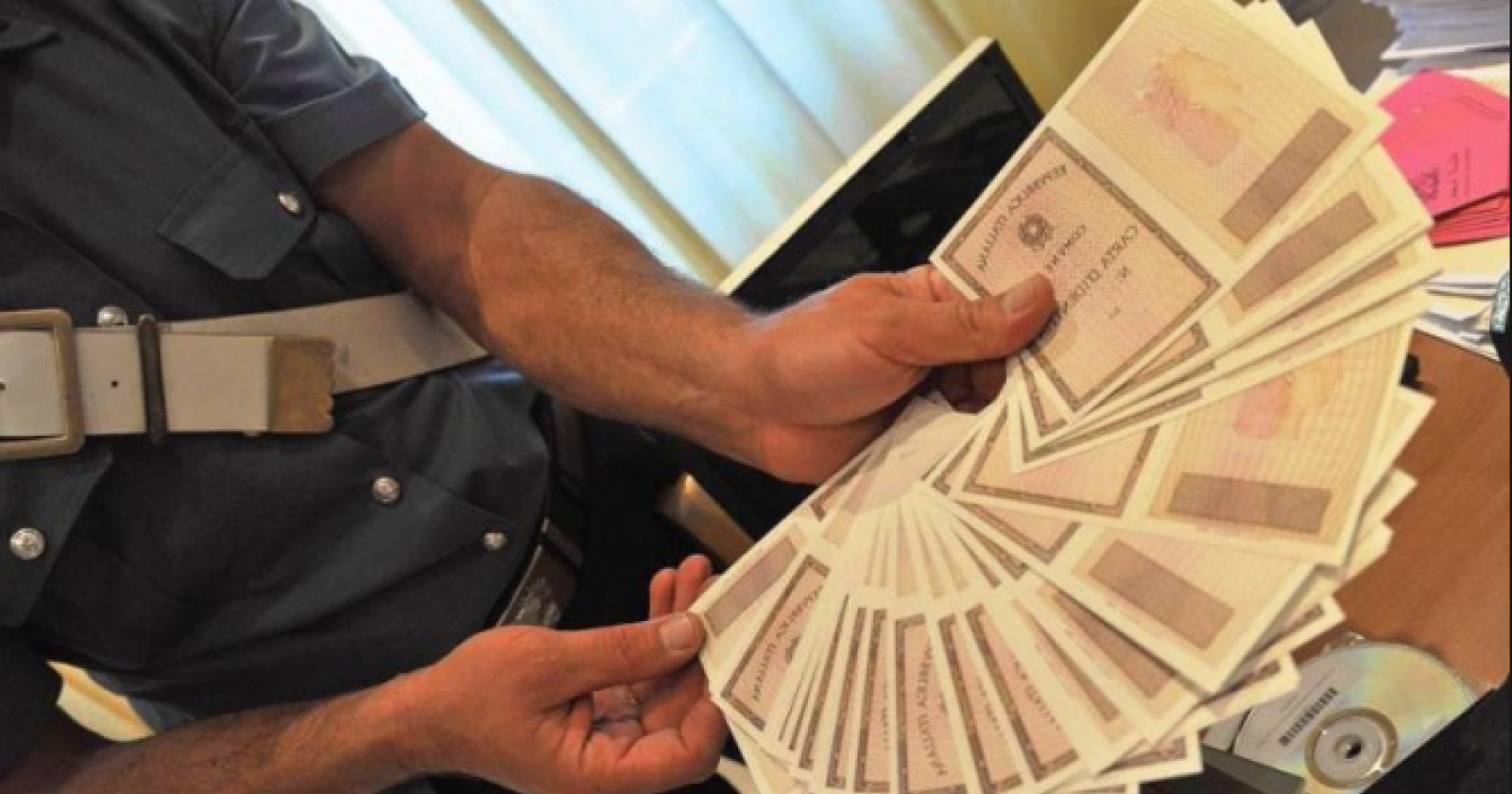 Stornara, furto al Comune: asportata la cassaforte e numerose carte di identità in bianco