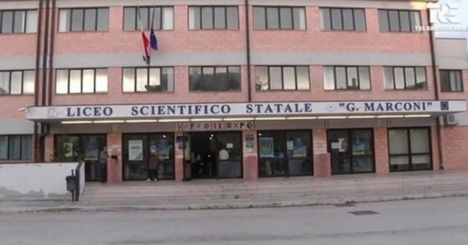 Liceo 'Marconi' e Unicredit per una scuola all'avanguardia