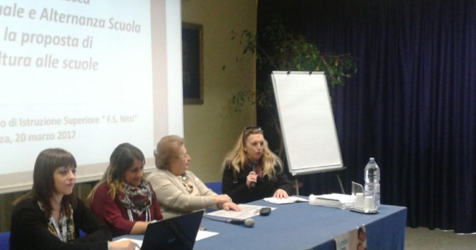 Mobilità studentesca e alternanza scuola-lavoro: la proposta di Intercultura al Nitti di Potenza