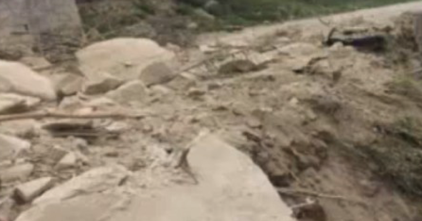 Castelmezzano-Pietrapertosa, frana la Provinciale 13: paesi più isolati e acqua a rischio