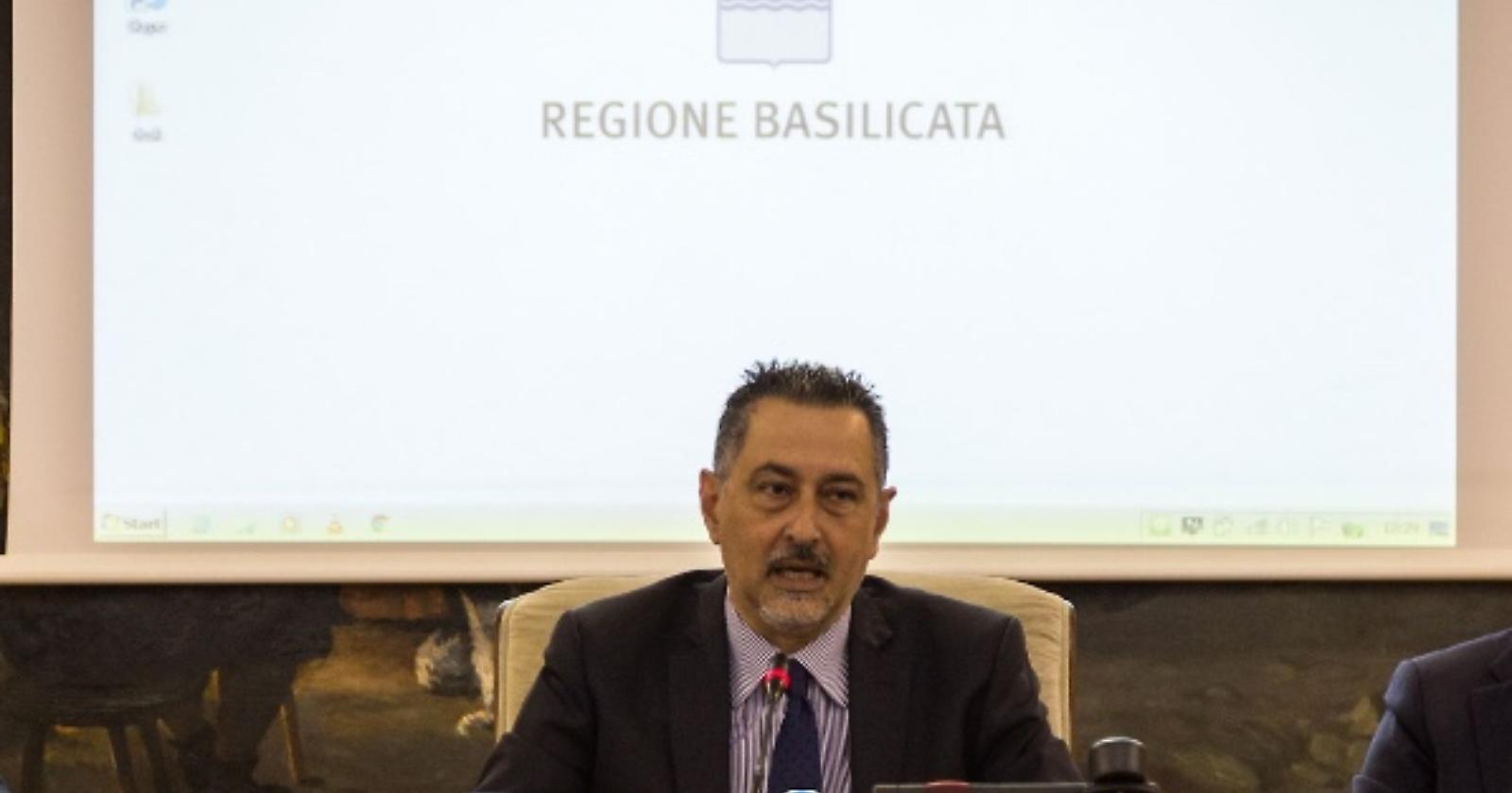 Basilicata, Pittella blocca Eni: «Inadempienze e ritardi rispetto alle prescrizioni per la tutela ambientale»