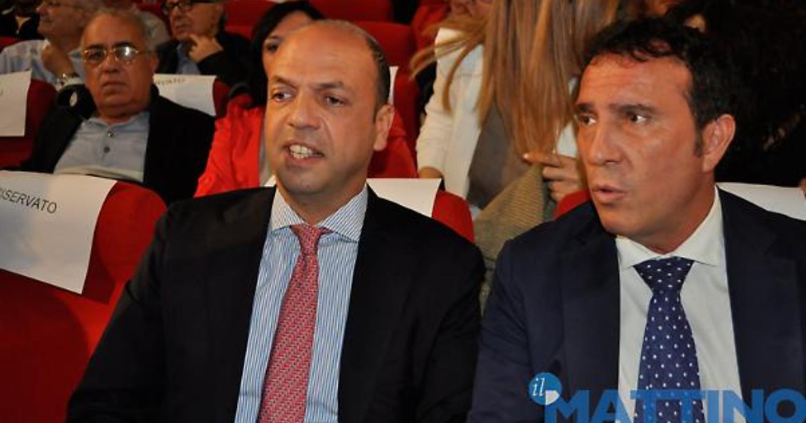 Il salto della quaglia di Cassano: da Forza Italia a Ncd e ritorno. Per salvare la poltrona in Parlamento