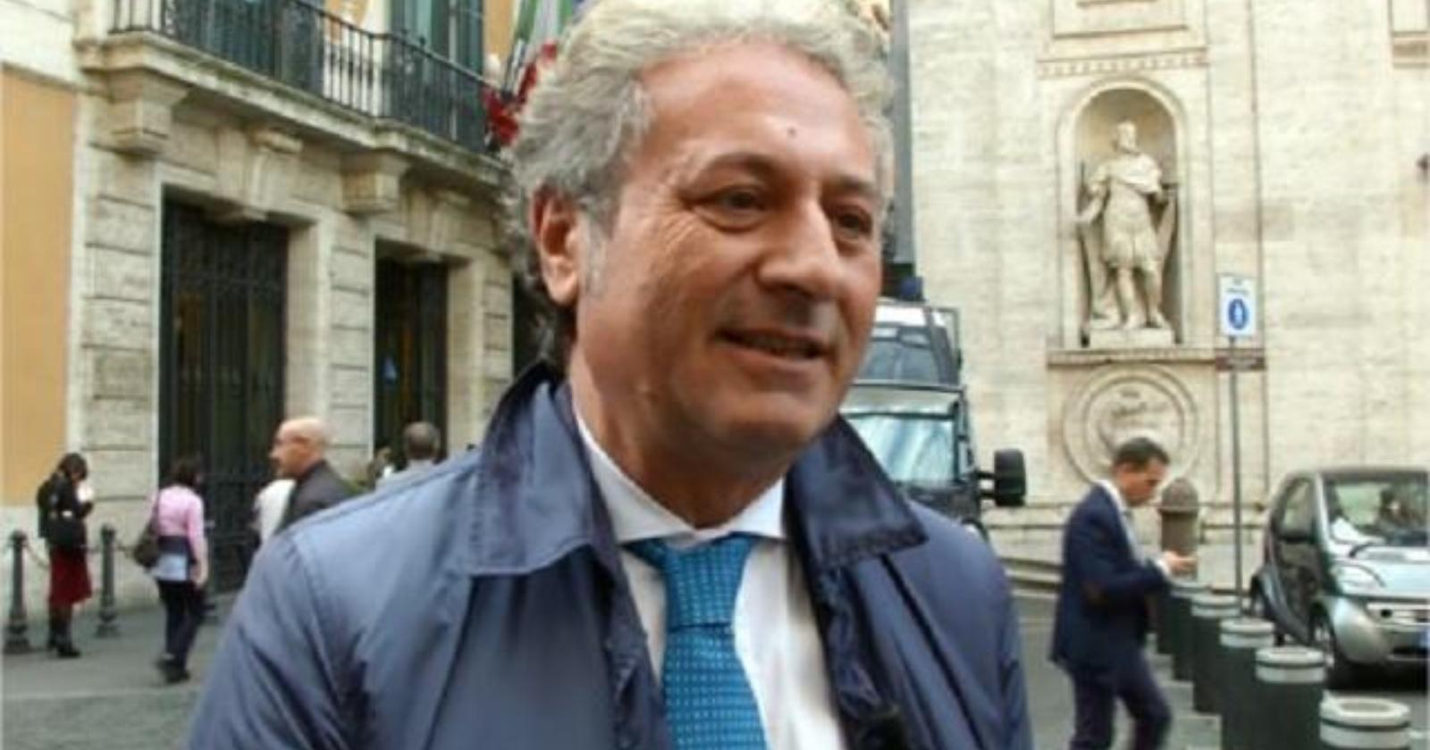 Il senatore Iurlaro: Quante ombre di fallimento su quella "Baia dei Faraglioni"