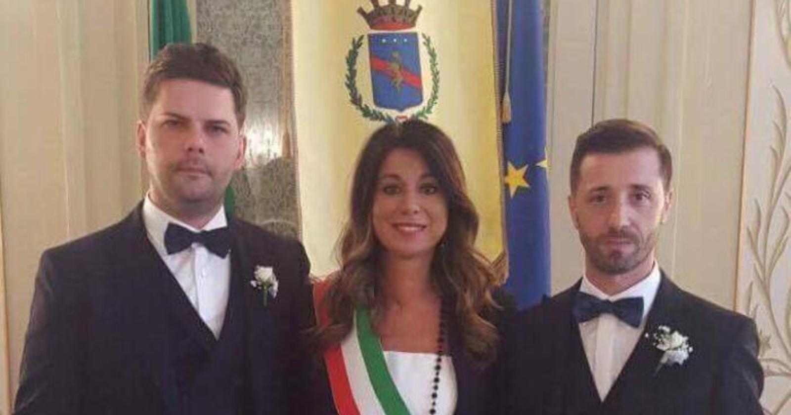 Lo sposo e lo sposo: a Potenza il primo matrimonio gay