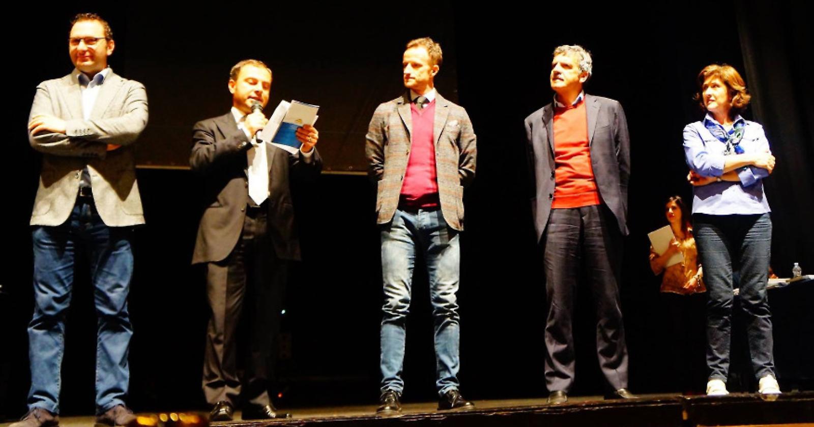 Foggia, al concorso musicale dedicato al maestro "Giordano" brilla la scuola media Foscolo  