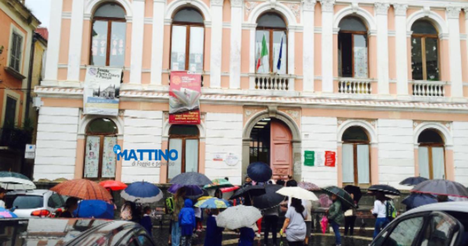 Foggia, scuole Pascoli e Santa Chiara: rinviata la manifestazione di protesta di genitori e alunni