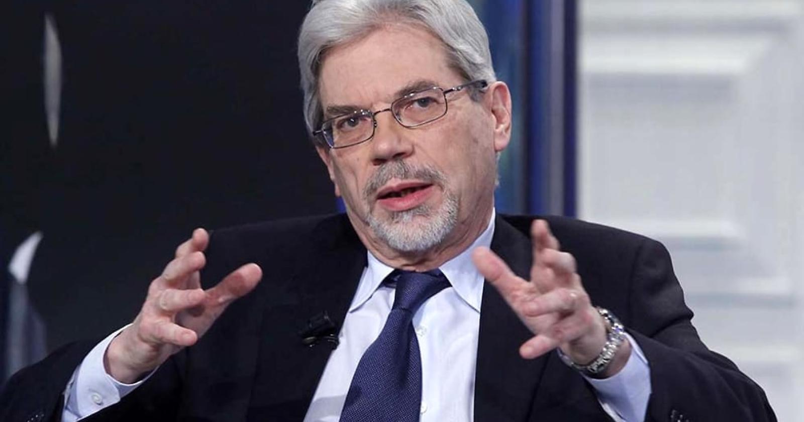 Il ministro De Vincenti ad Aliano: «Il governo ha un progetto per le aree interne»
