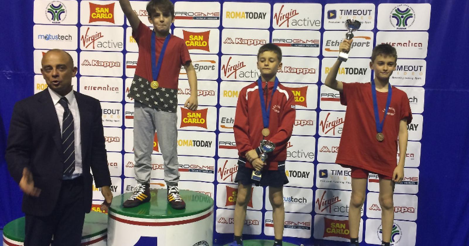Giovanissimi di lotta greco romana, la medaglia d'oro Tommaso TORRACO parla foggiano