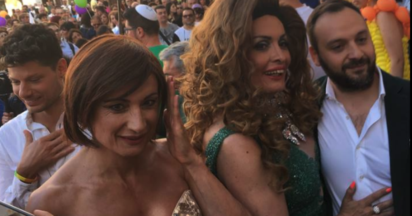 Gay, lesbo, bisex e trans: l'Onda Pride di Potenza conta mille manifestanti