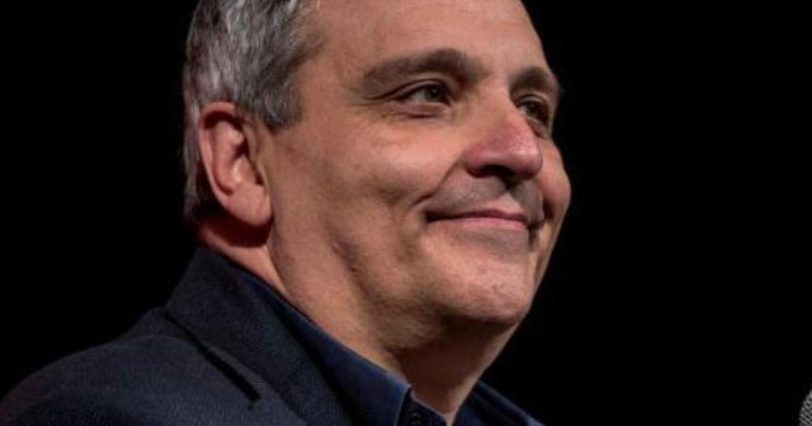 Maurizio Di Giovanni ci porta per mano nella Napoli sotterranea ed esoterica de “I Guardiani”