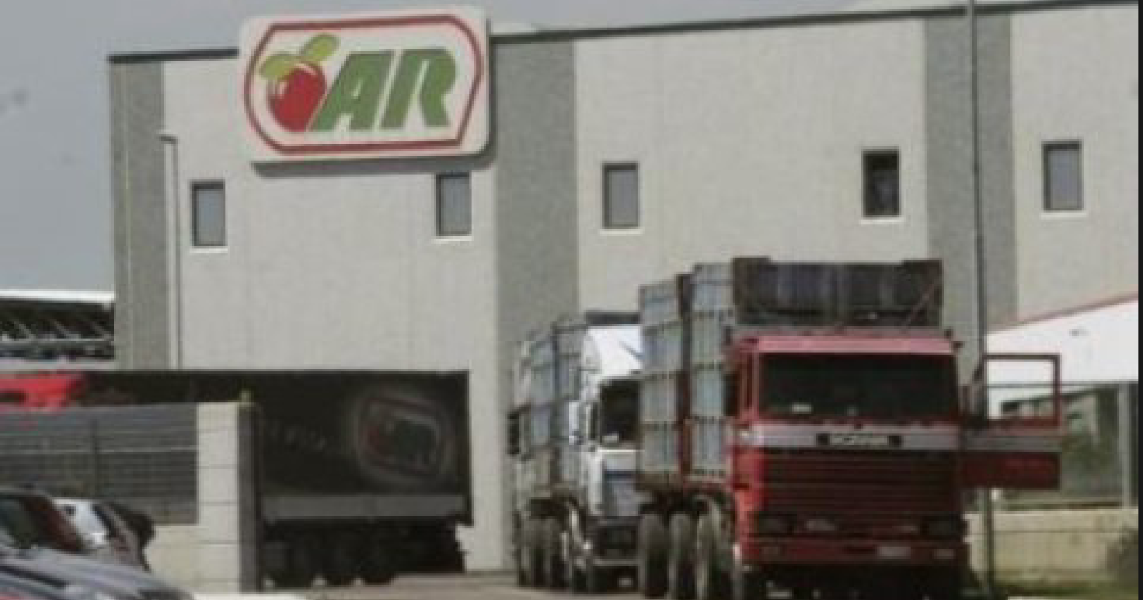Foggia, furto in nottata al conservificio "Princes": colpo da 30 mila euro
