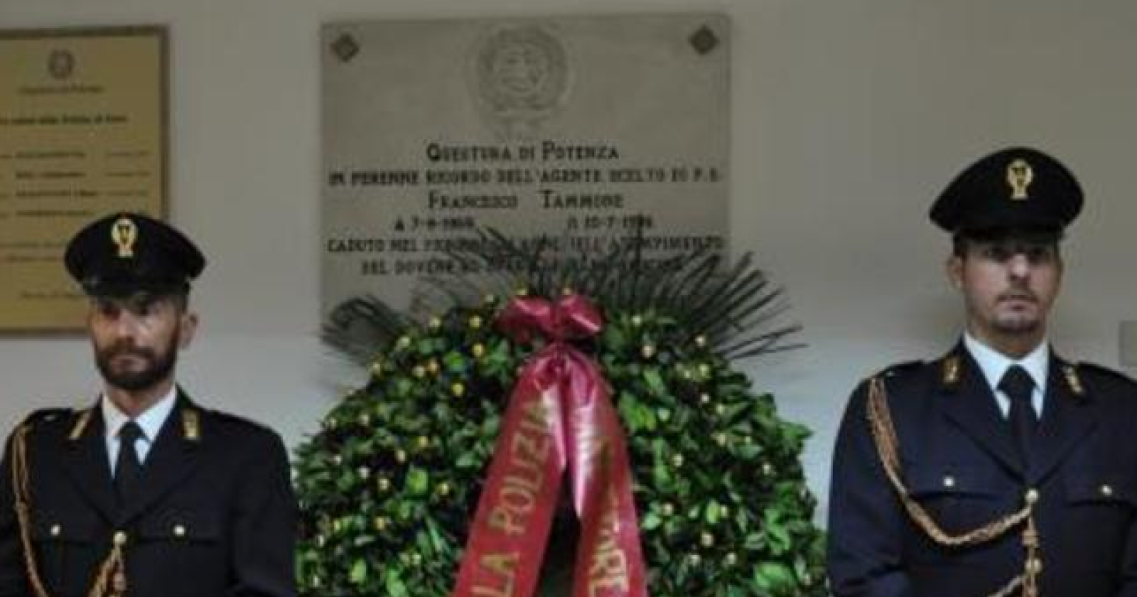 Potenza ricorda il suo martire: una corona per il poliziotto Tammone