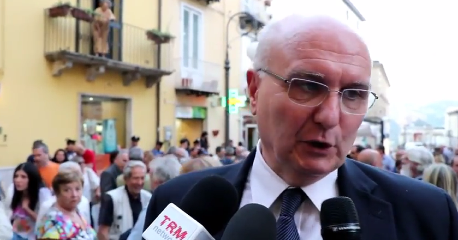 Potenza, il sindaco denuncia: «Le lobby dei rifiuti vogliono mandarmi a casa»