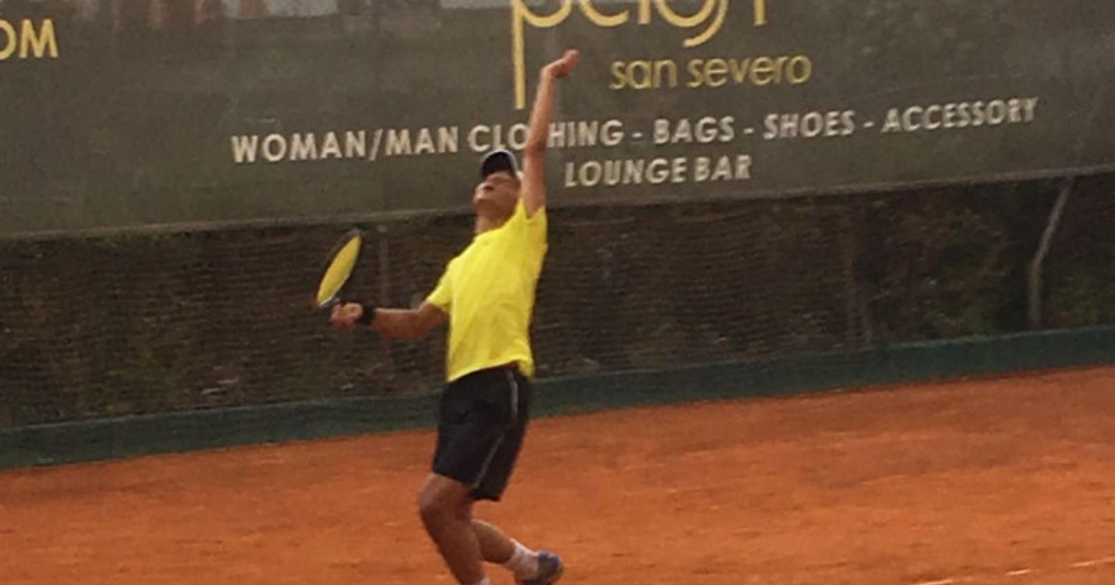 Tennis, Espedito vince due match agli Internazionali Lussemburghesi: San Severo entra nella storia  