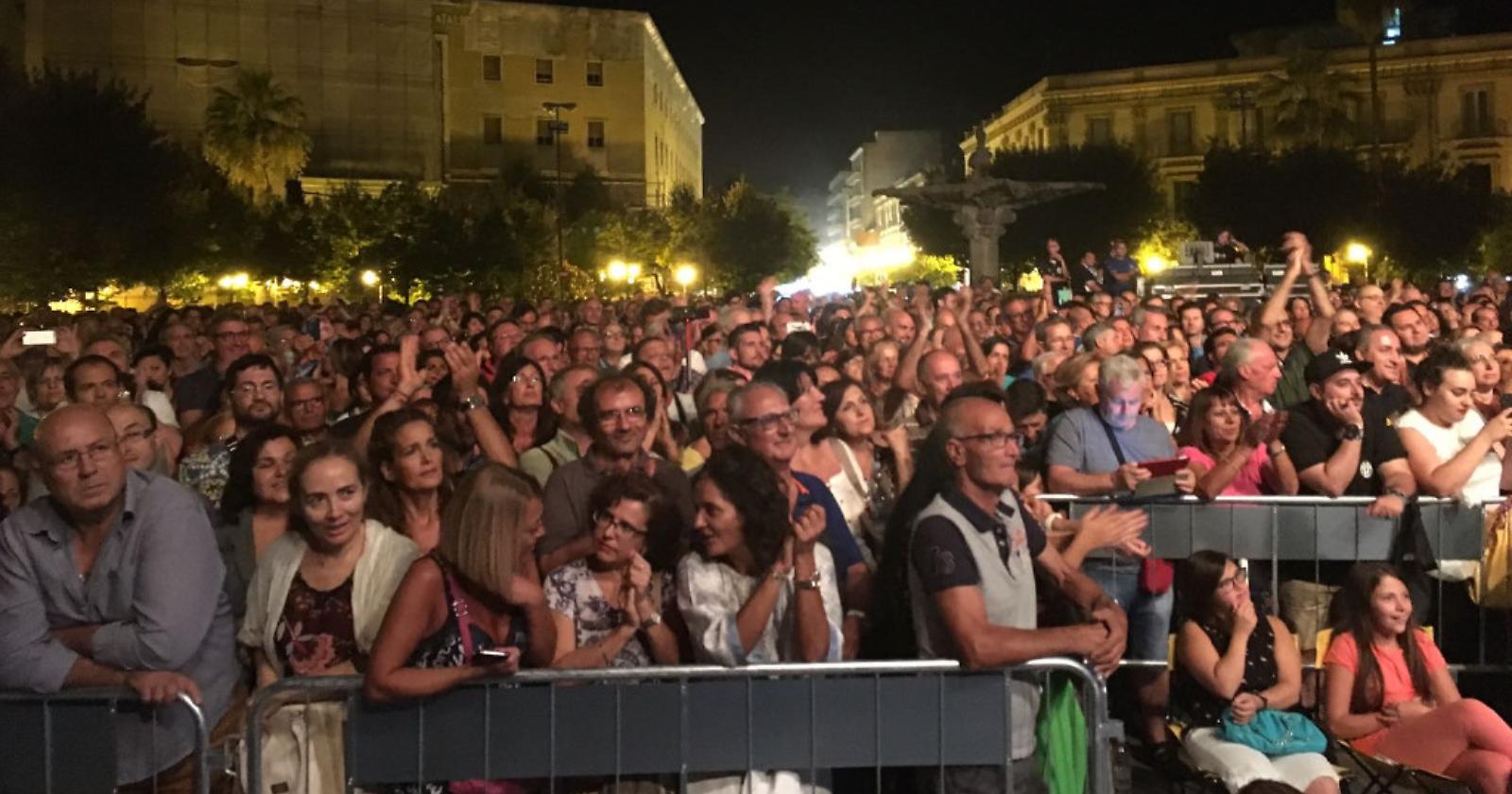 In diecimila a Foggia per il Ferragosto con Ron