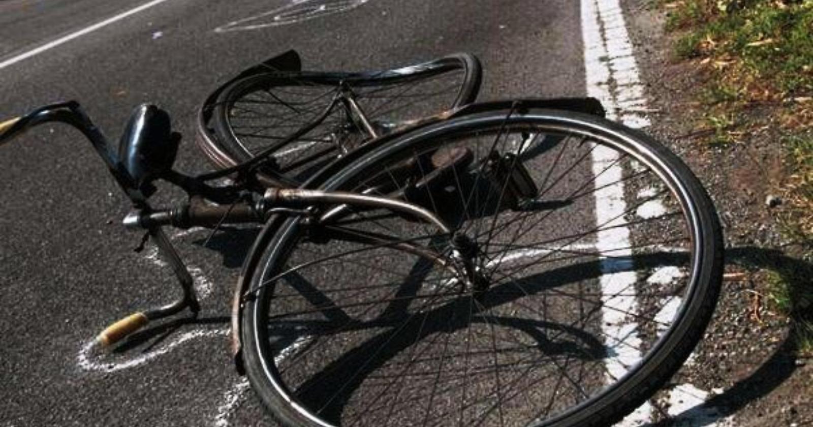 Carapelle, cittadino dell'Est travolto e ucciso: caccia all'auto pirata
