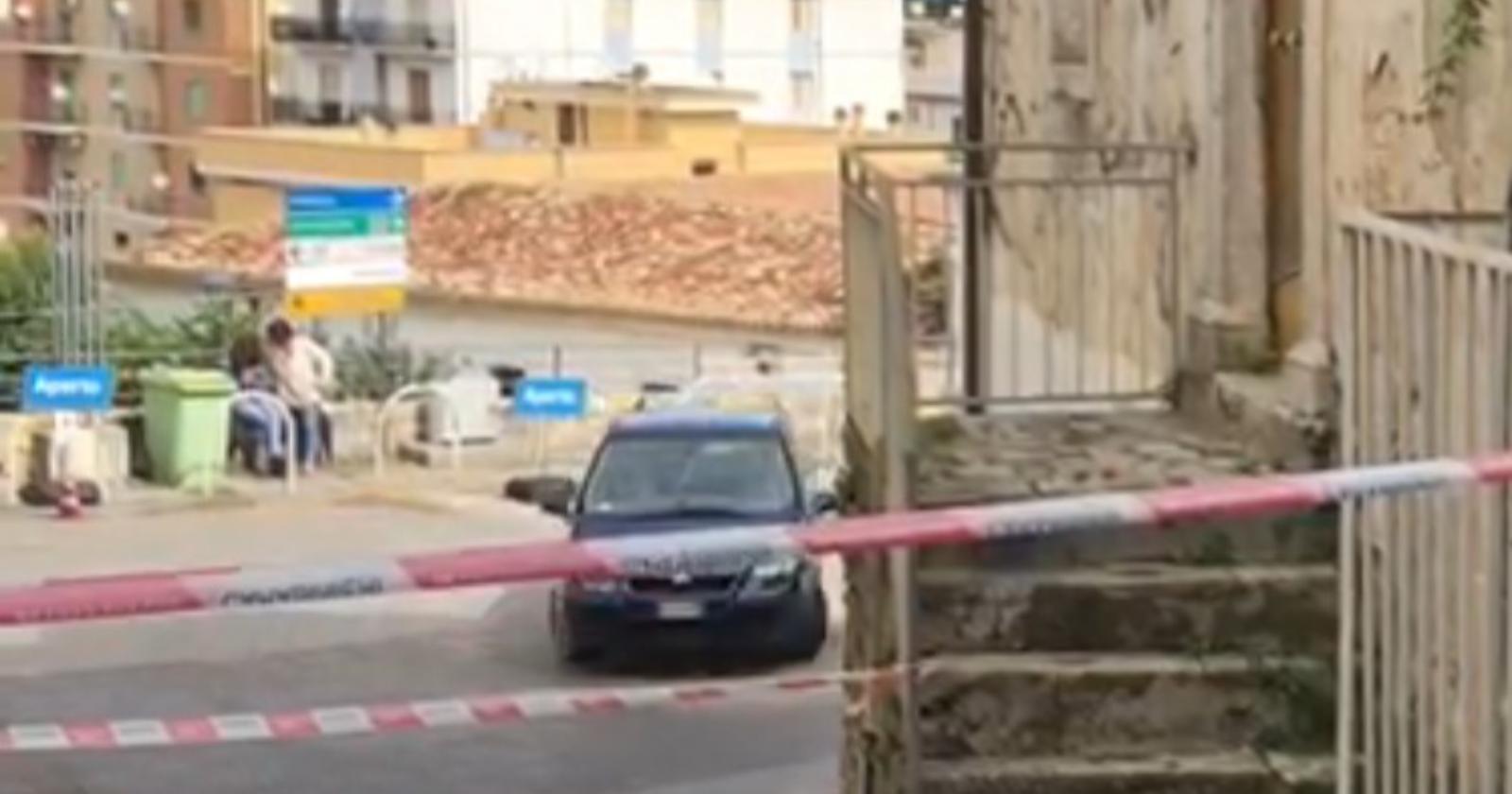 Tragedia ad Ischitella, lo sfogo della mamma della 15enne su Facebook: "Non doveva prendere il pullman, c'erano delle denunce"