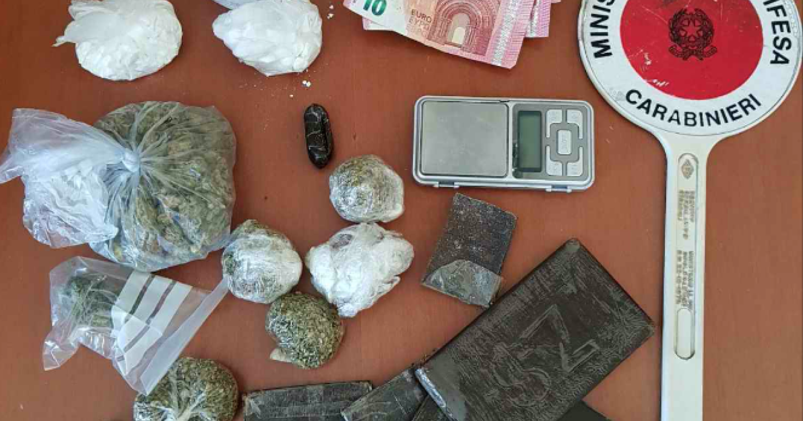 Basso Ofantino: controlli  lungo le strade,  identificate 227 persone 