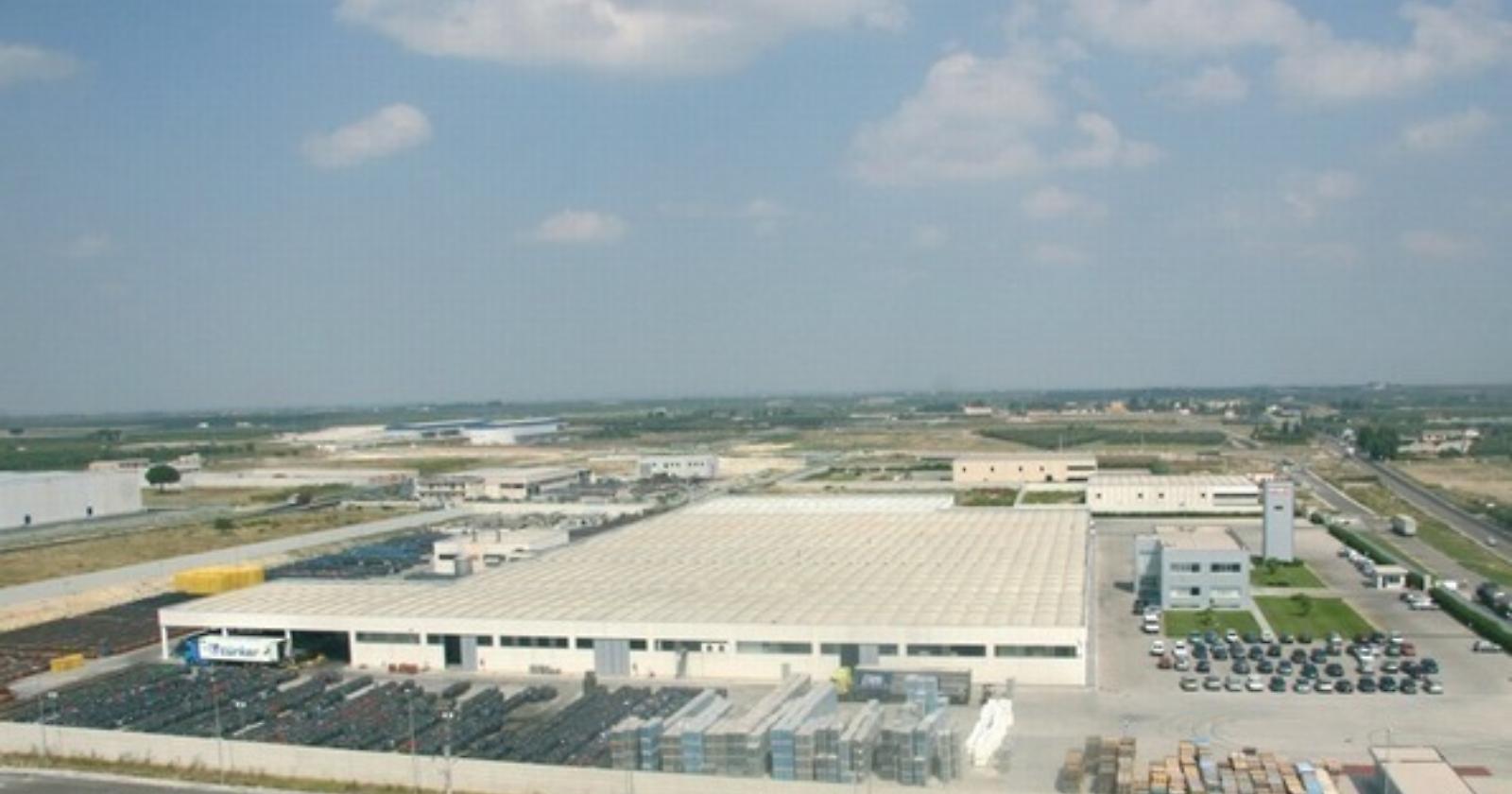 Cerignola, assaltano e rapinano il cassiere dei Proshop della famiglie Grieco