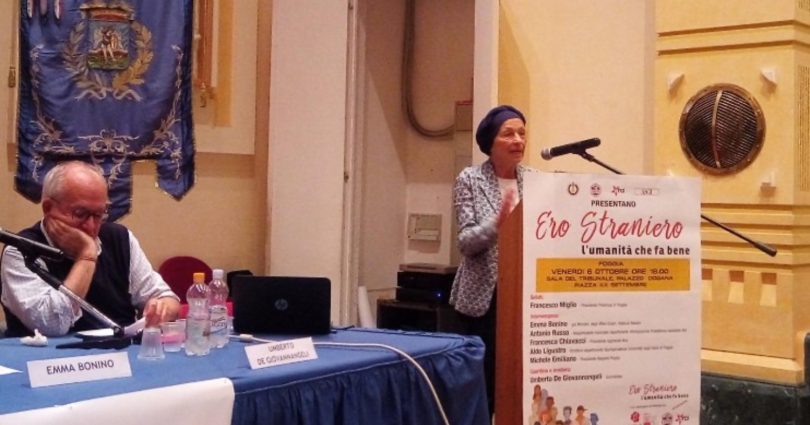 Emma Bonino a Foggia: «Non ci si può sentire stranieri tutta la vita!»