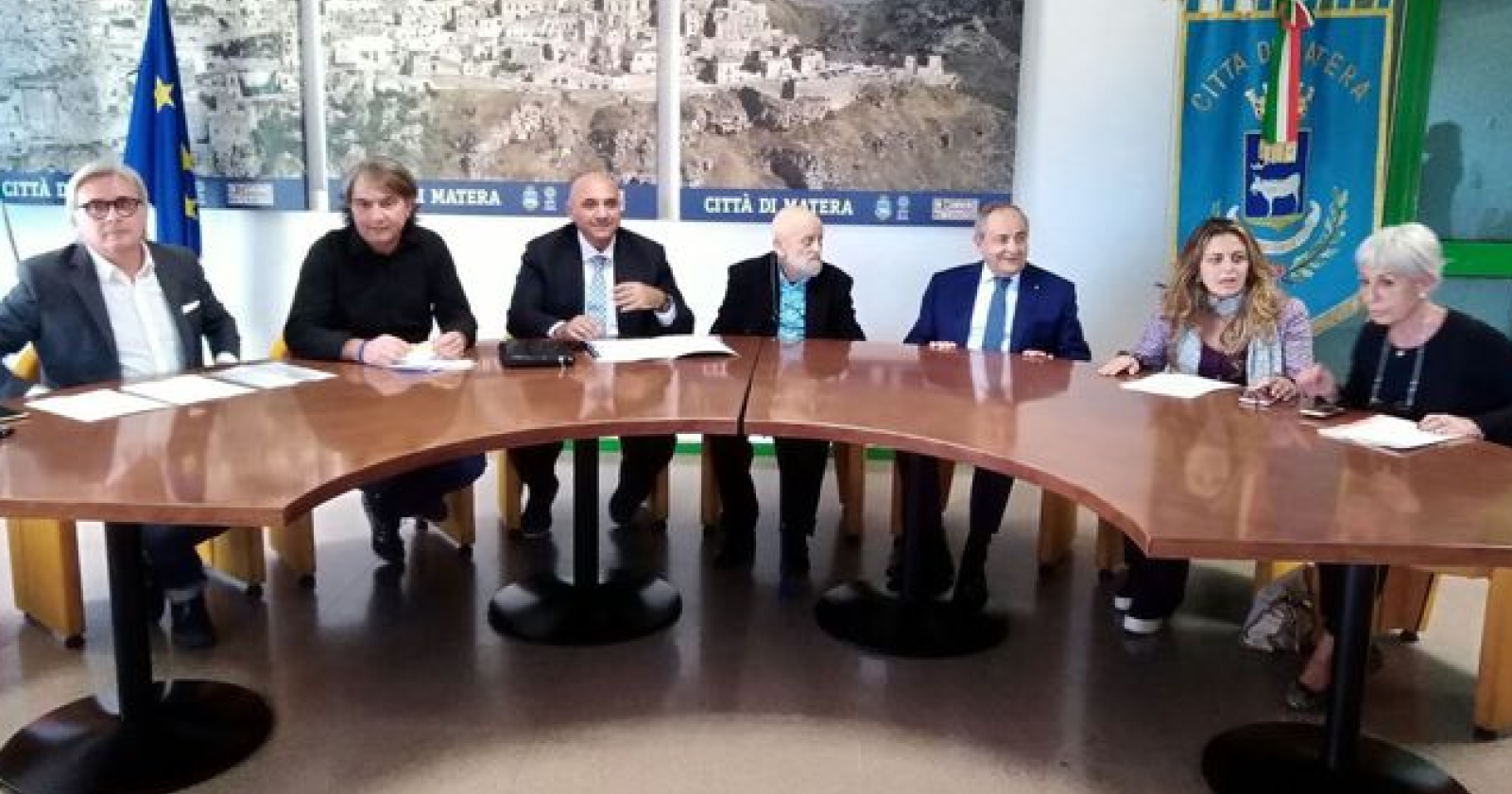 L'archivio fotografico Viggiano ora è di Matera