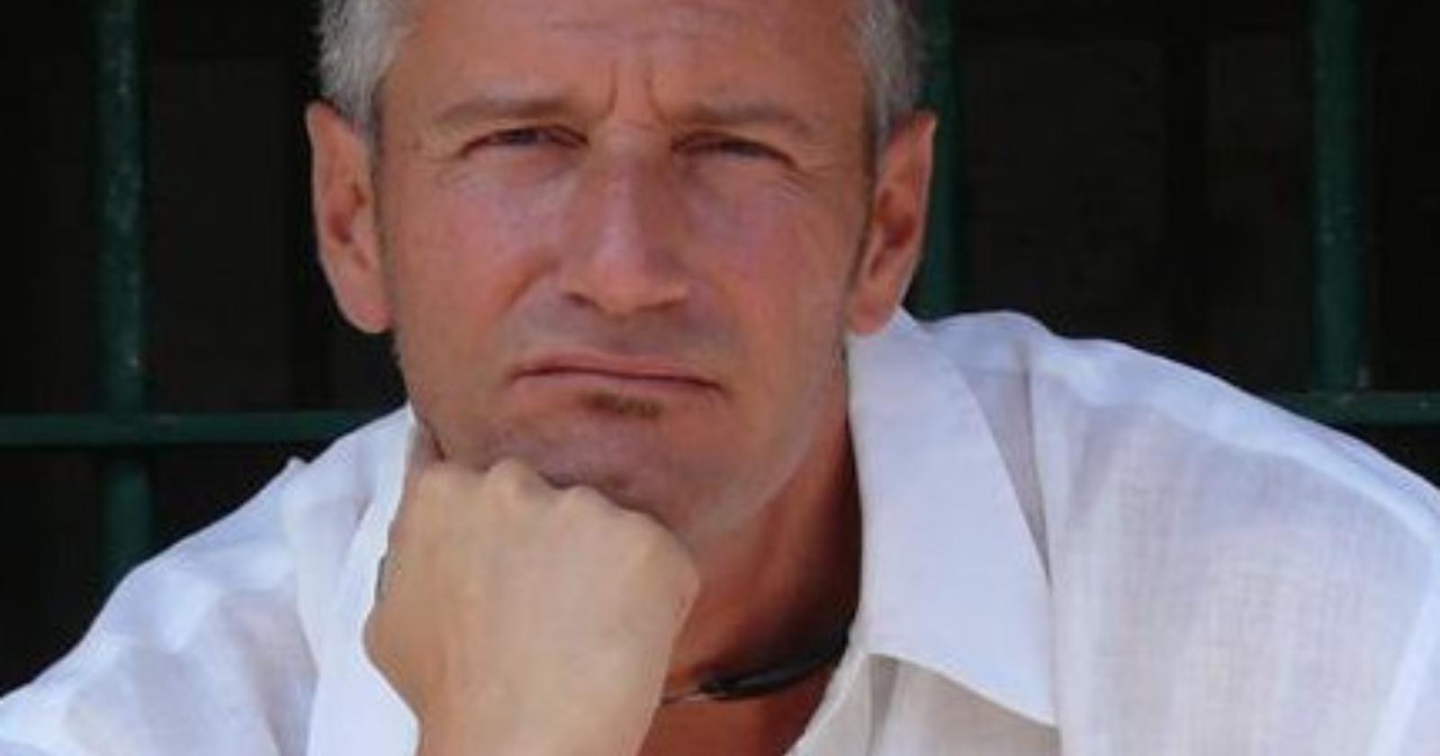 Foggia, Francesco Carofiglio presenta il suo ultimo romanzo: "Il maestro"