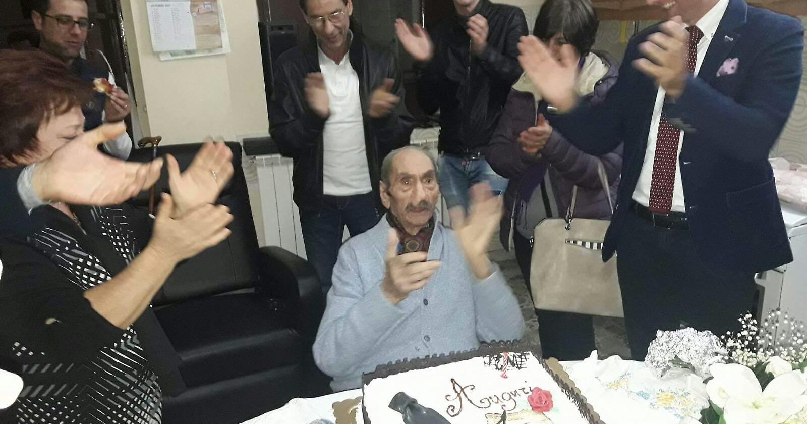 Torremaggiore: il sig.Emilio Sacco compie 103 anni, gli auguri del Sindaco Monteleone