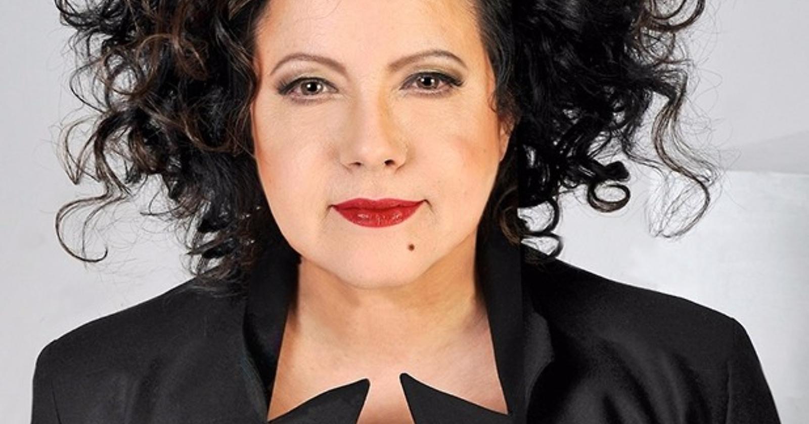 Antonella Ruggiero porta a San Severo lo “Stralunato Recital”