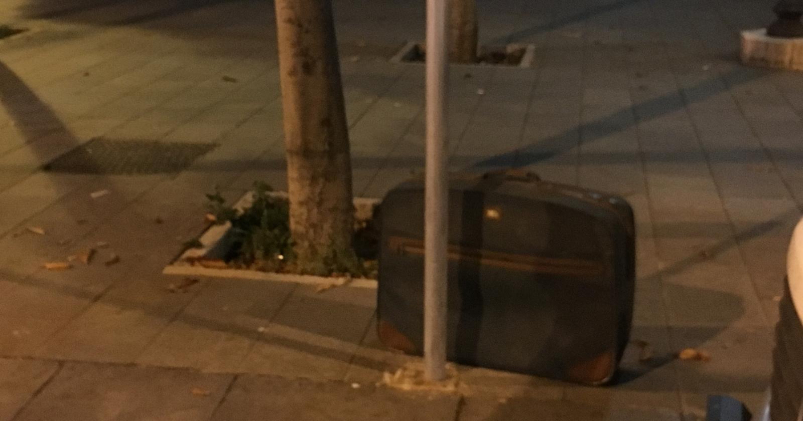 Valigia abbandonata in Viale XXIV Maggio: era vuota