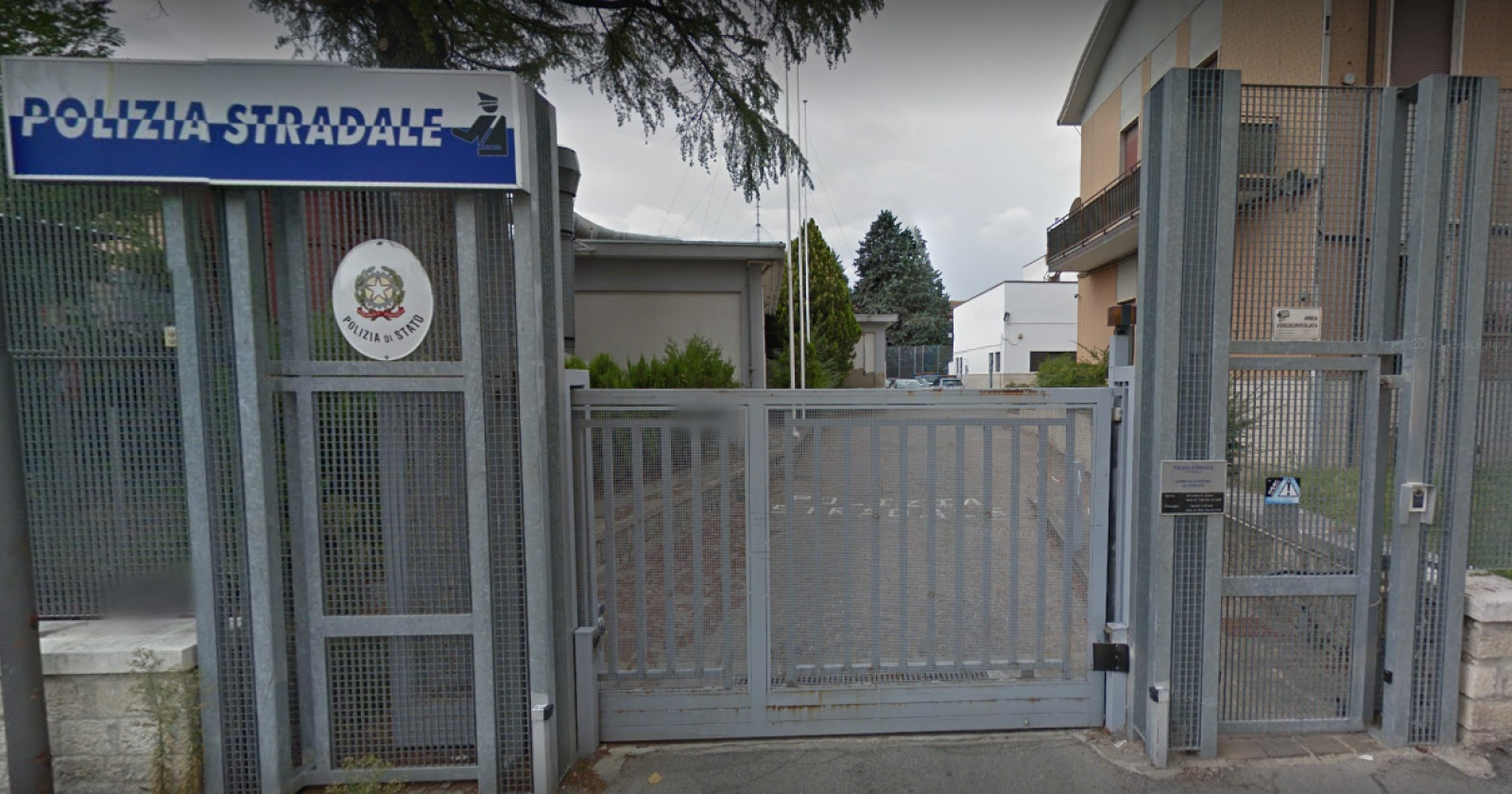 Tito, trasportava mozzarelle avariate: denunciato