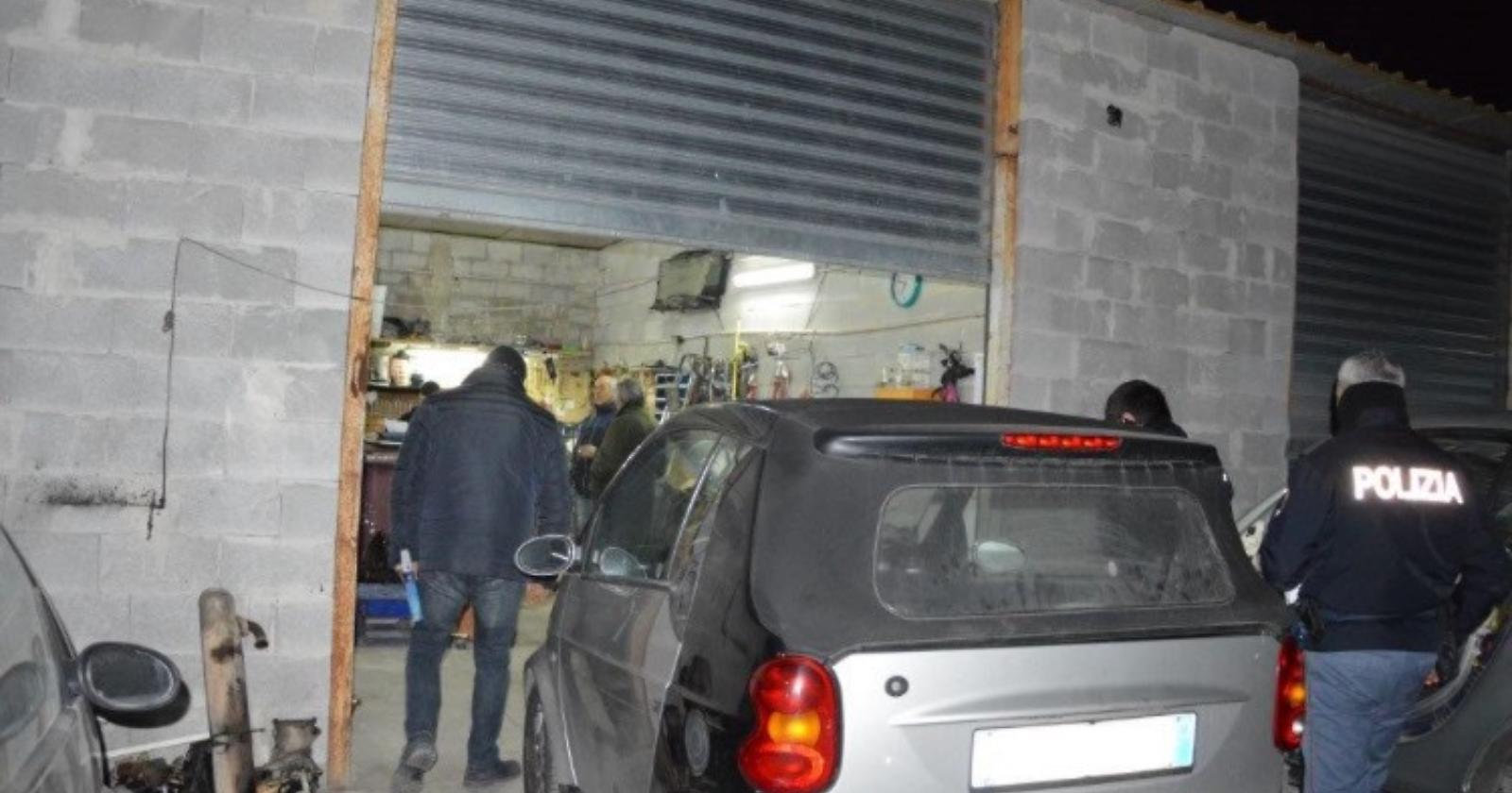 Foggia, Viale degli Aviatori: sequestrata officina, denunciato 57enne