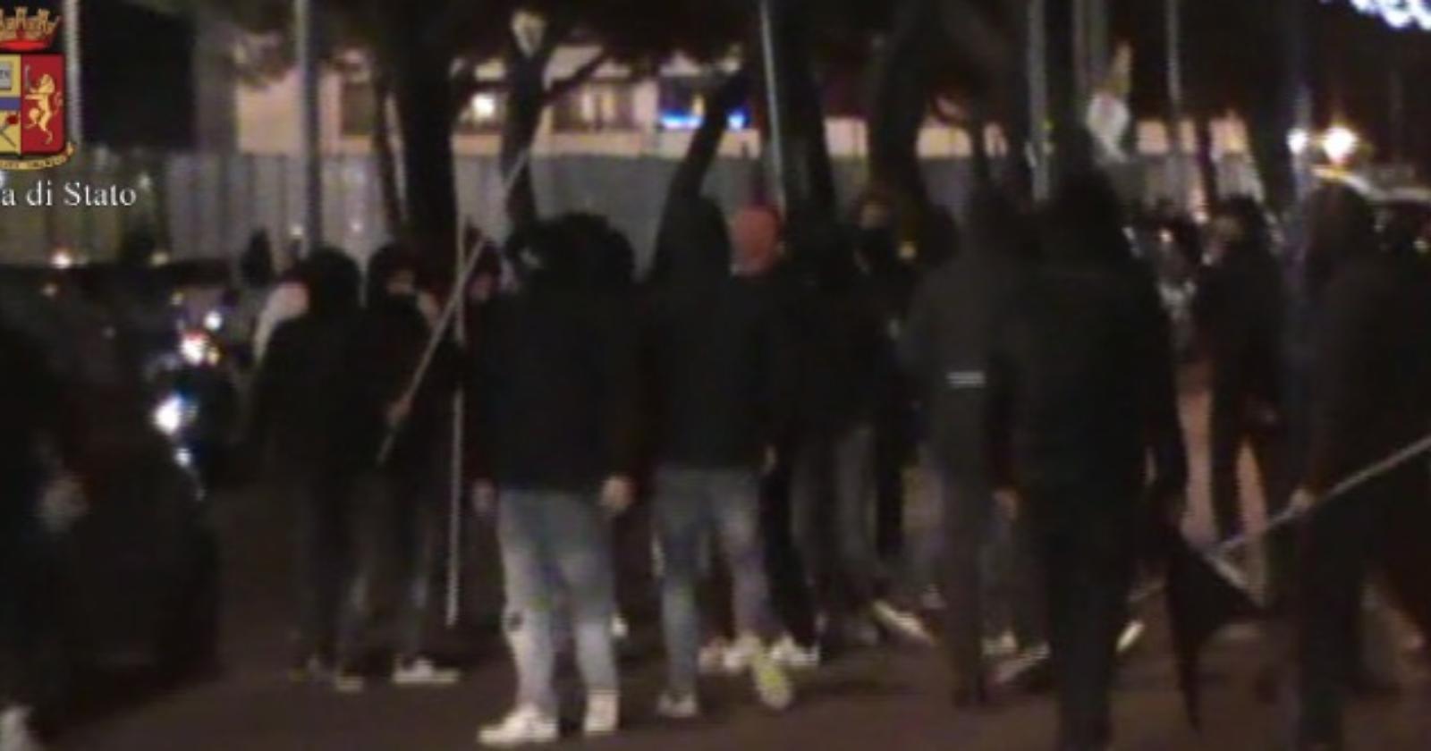 Incontro Foggia-Brescia: per 12 ultras bresciani scatta l'obbligo di firma 