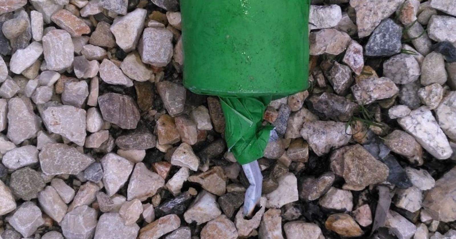Foggia, chiesa San Filippo Neri: trovata nel cortile una bomba carta 