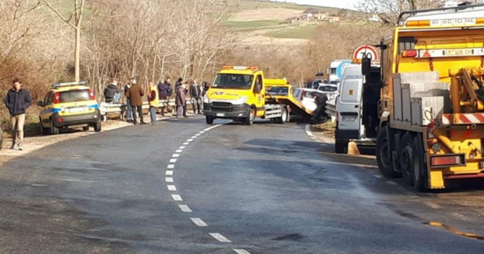 L'incidente sulla Ofantina: la vittima dell'incidente  è un pasticciere di Lavello