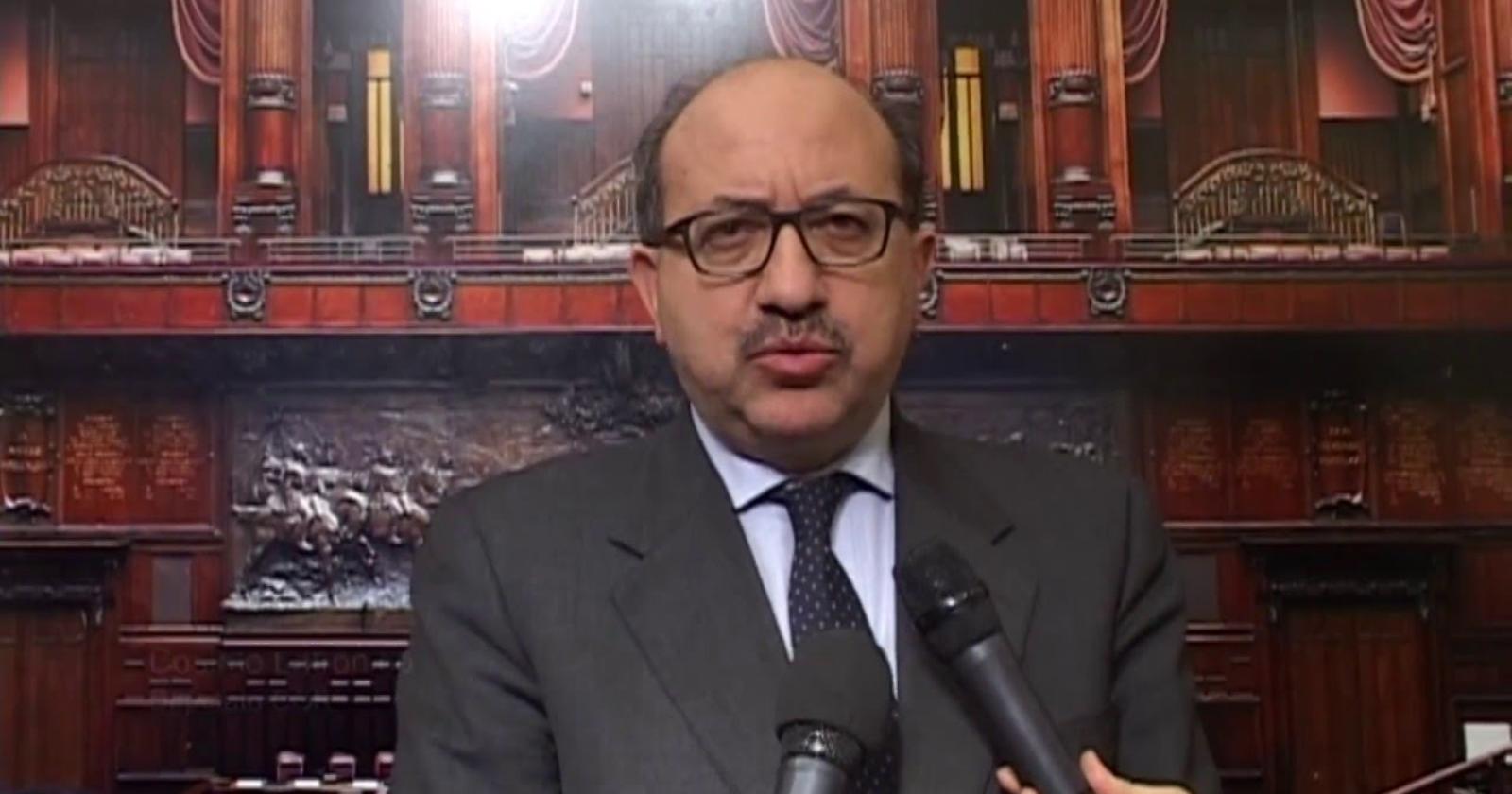 L'ex parlamentare lucano Cosimo Latronico: «Onestamente è singolare che all'incontro di oggi, a Potenza, con il presidente Conte non ci sia la Regione Basilicata che rappresenta l'Ente da cui dipendon