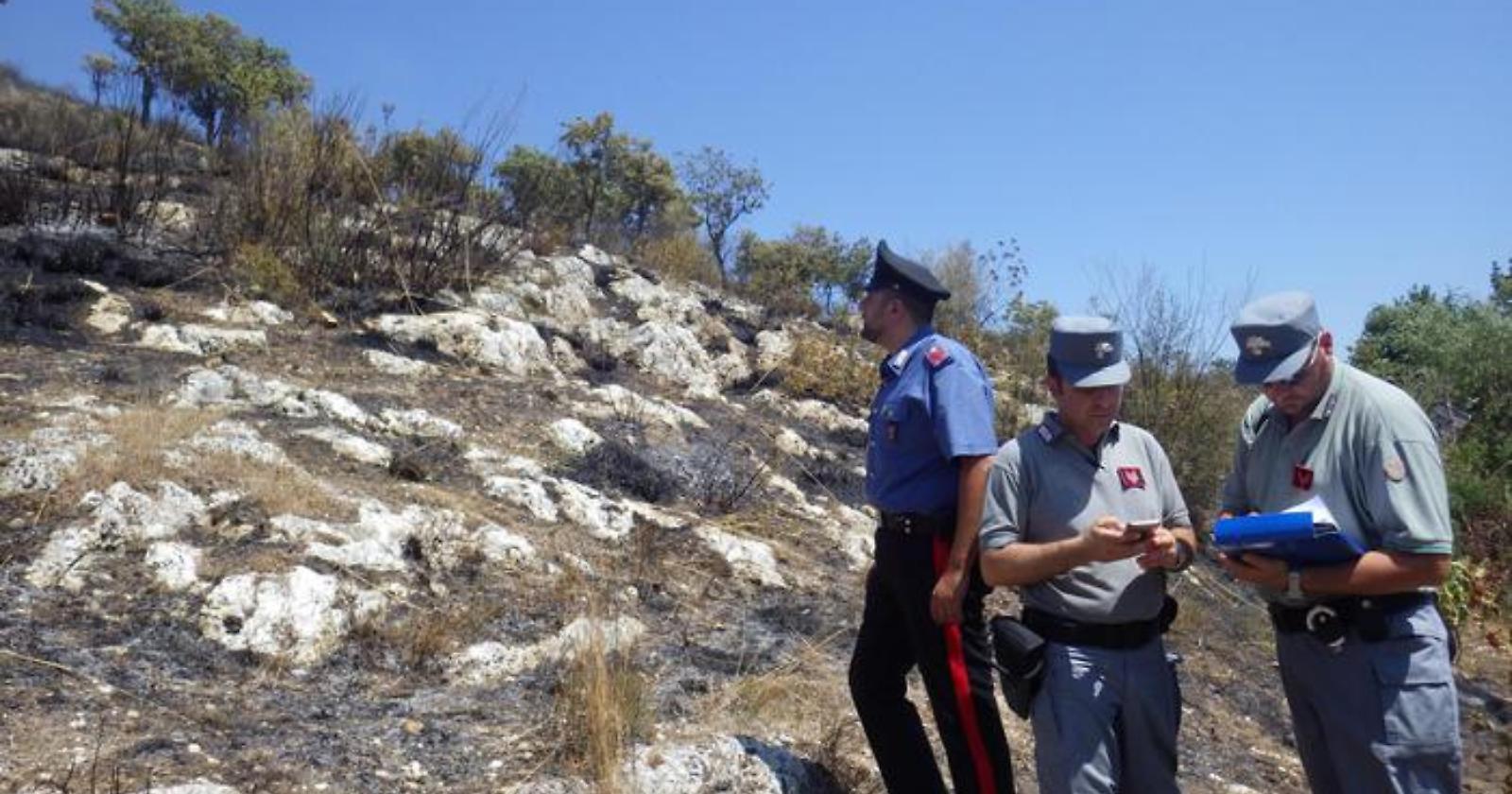 Lagonegro, dipendenti comunali sorpresi a sversare rifiuti speciali