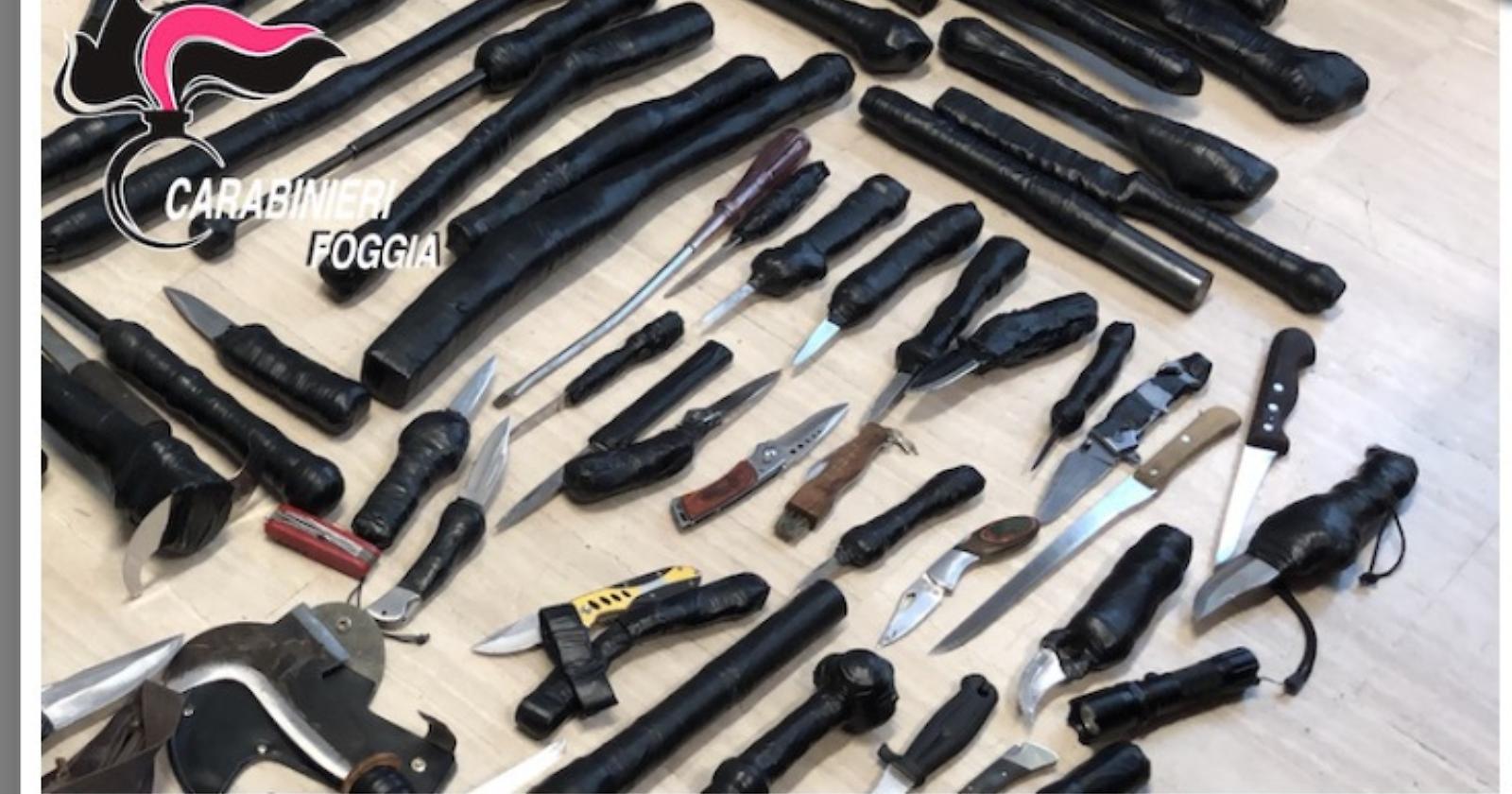 San Marco in Lamis, deteneva 50 coltelli e Molotv: arrestato 52enne