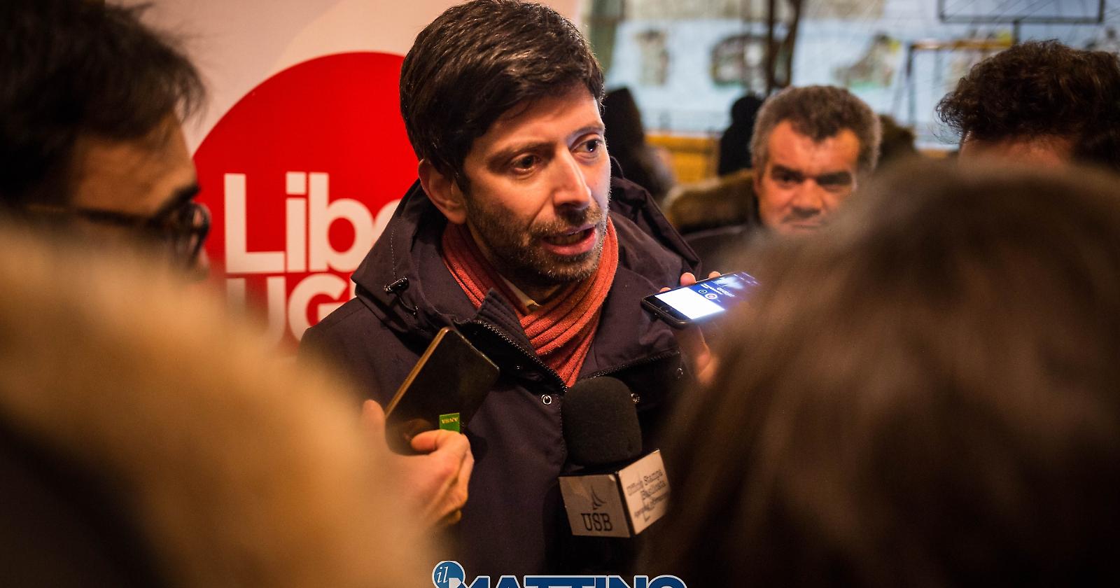 Comizio di Roberto Speranza a Potenza: «Oggi Liberi e uguali è una lista ma presto sarà un partito democratico»