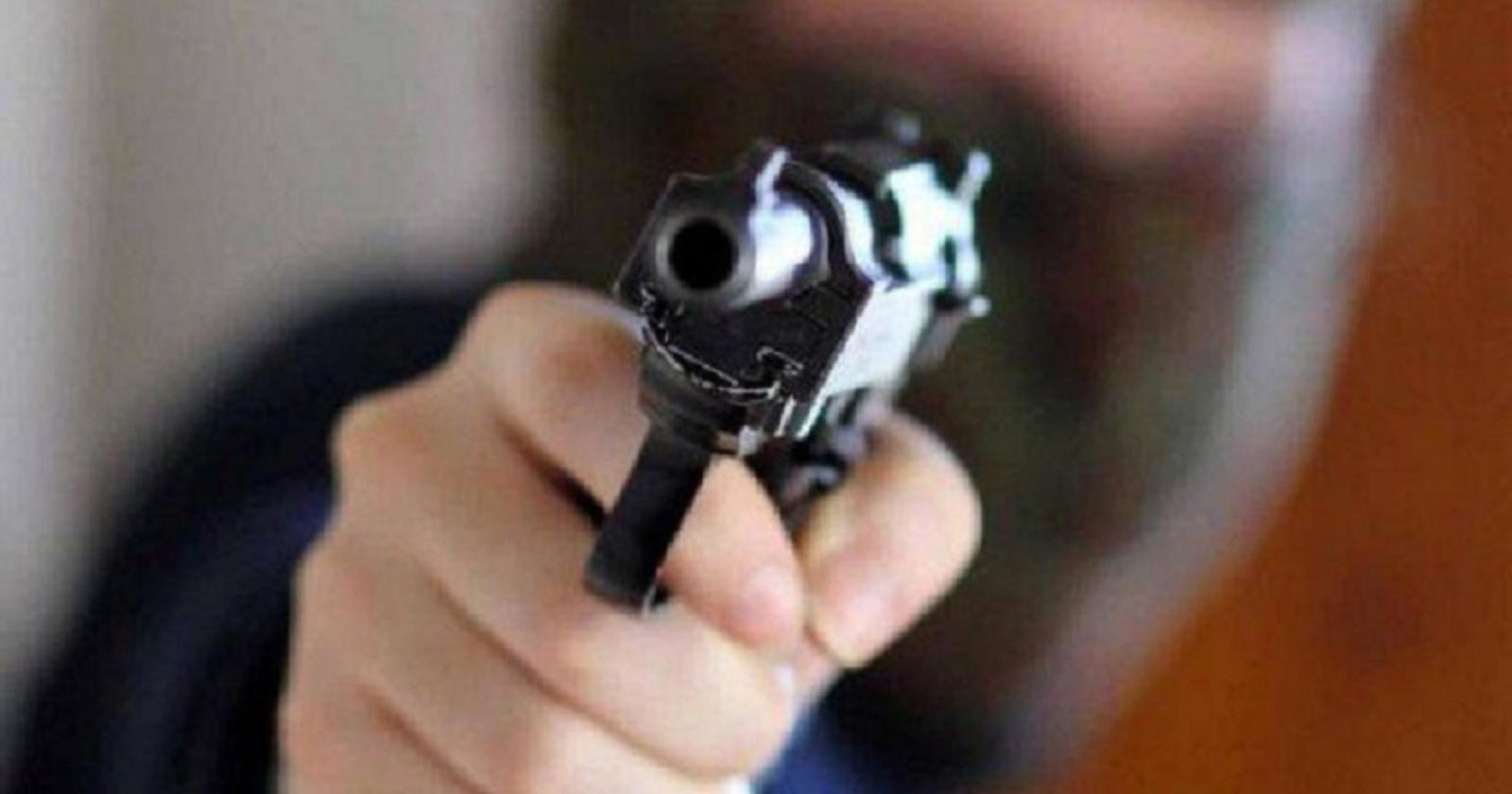 Foggia rapinato il bar "Charme Caffè' banditi fuggono con biglietti 'Gratta e Vinci'