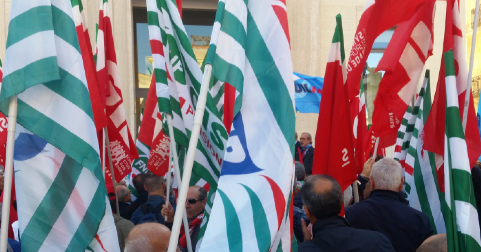 Matera 2019, i sindacati marciano per chiedere cultura e lavoro