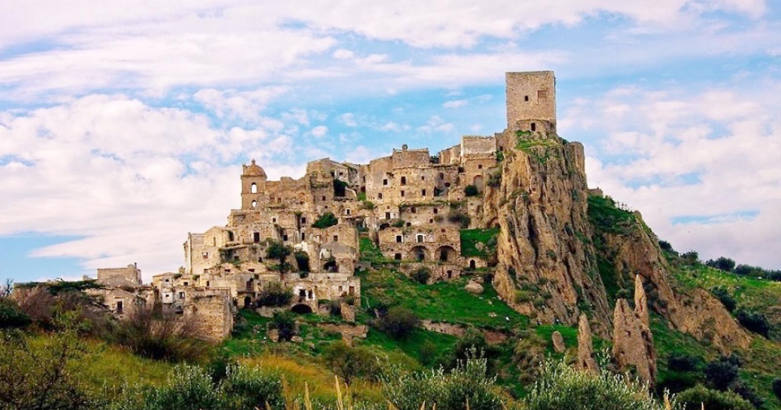 "Ghost Town", la storia di Craco in onda su Rai5