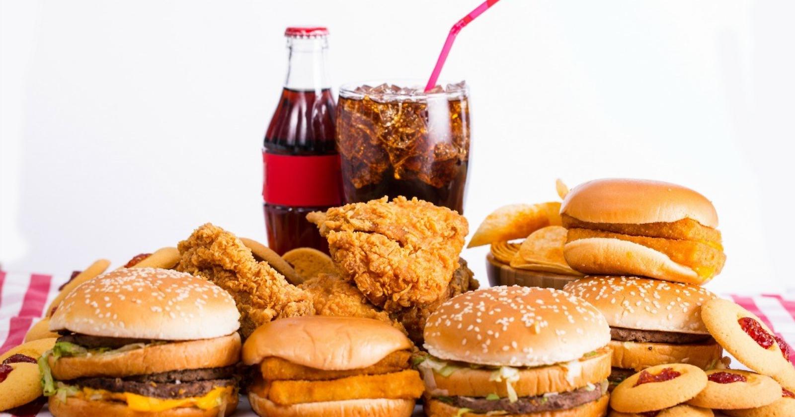 Fast food? Fa ingrassare e pure ammalare 