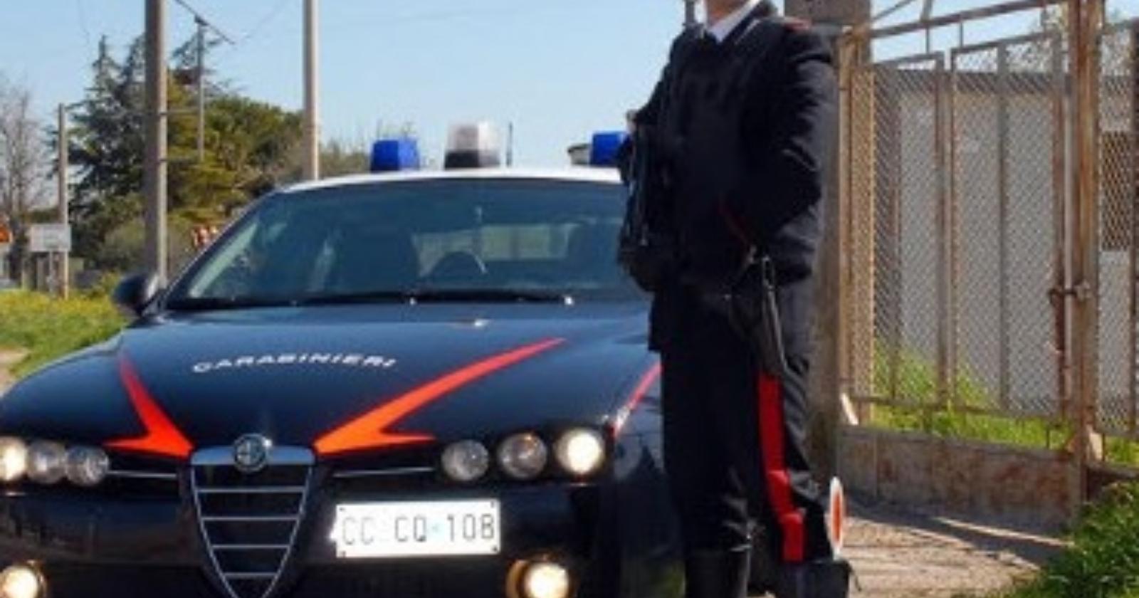 Rubano in un supermercato a Lavello, arrestate due romene