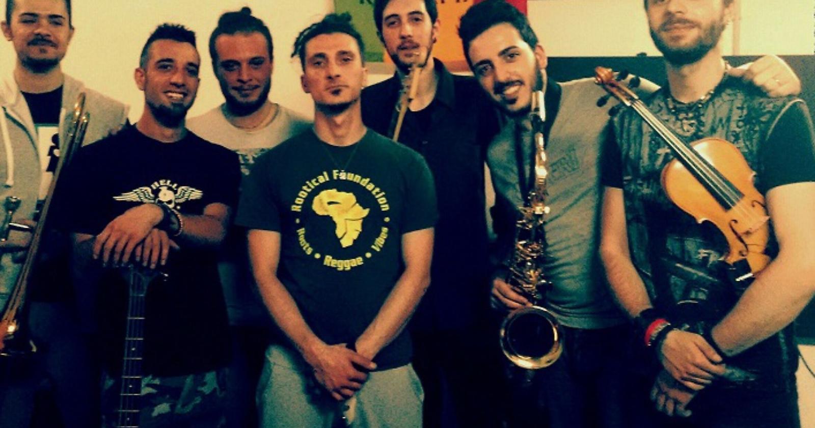 La band lucana "The Roots Corporal" al concerto del Primo Maggio a Taranto