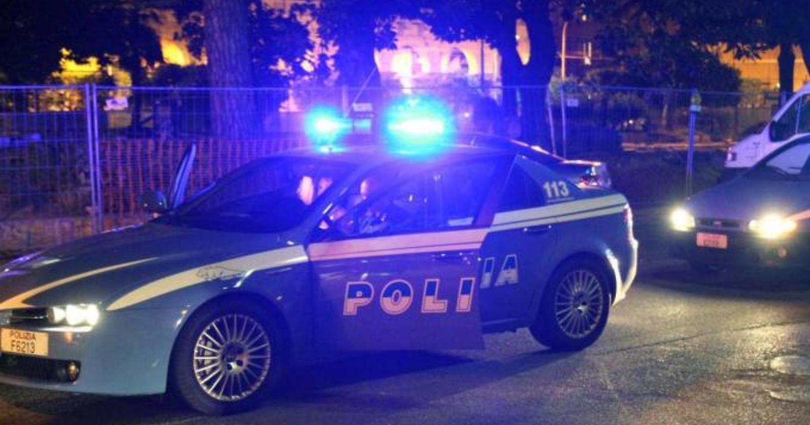 Scena da film nelle campagne foggiane, tra poliziotti e una banda di ladri di auto di grossa cilindrata