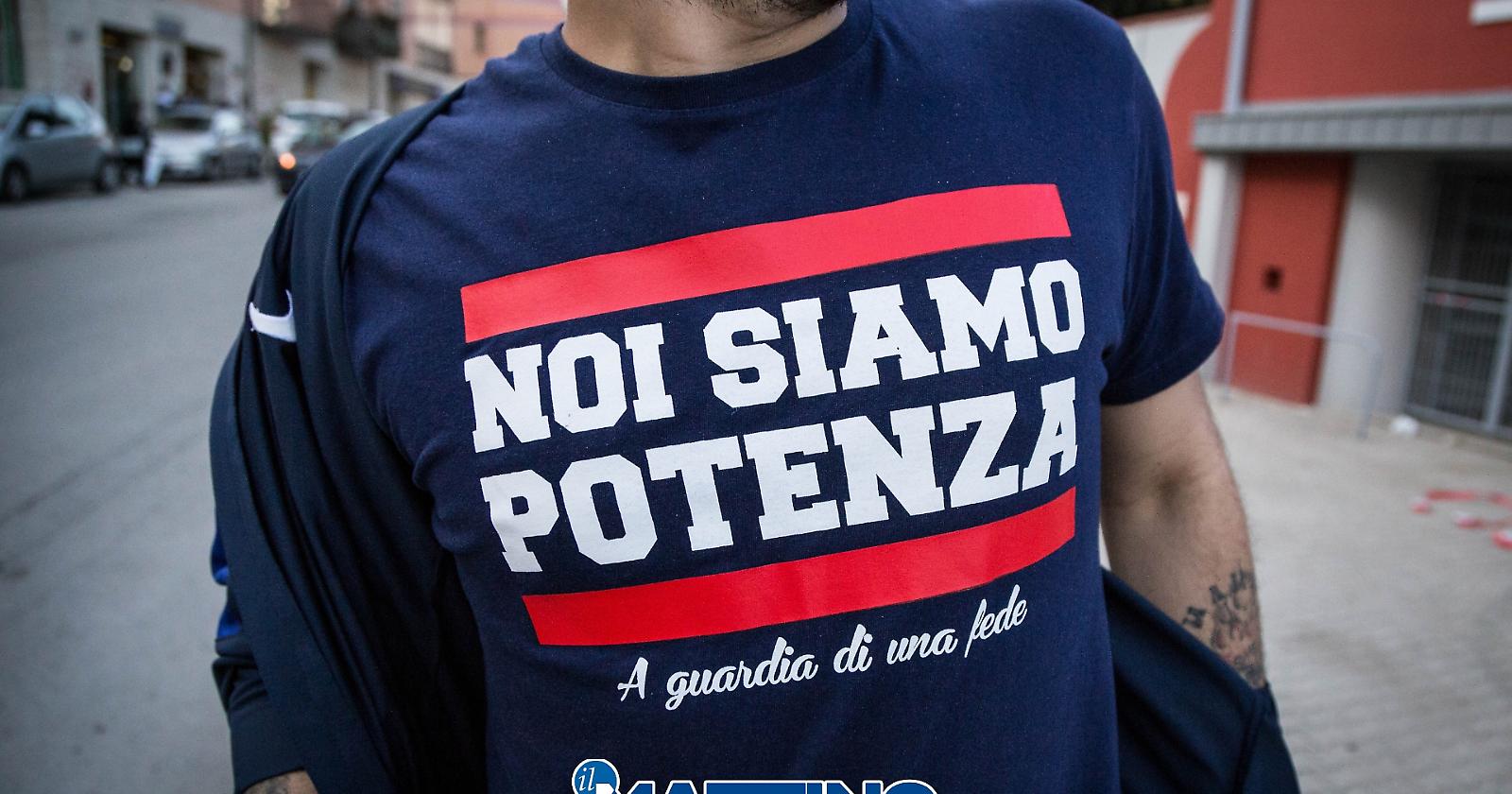 Coronavirus, positivi due calciatori del Potenza, rinviata la gara col Palermo