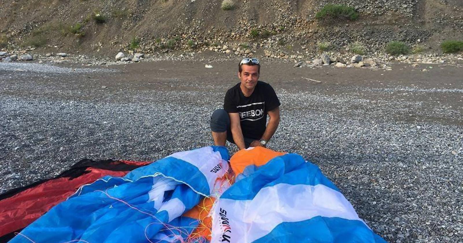 Volo della morte per Francesco Grande. Precipita a Colobraro e si schianta al suolo