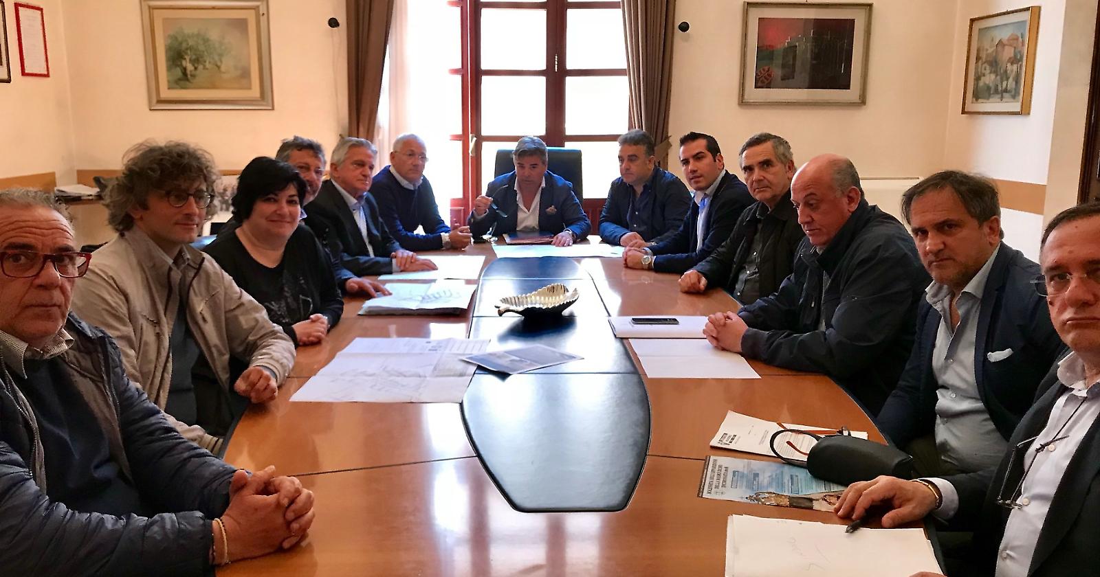 Foggia, il Comune a Acquedotto Pugliese: «tempi certi per il rifacimento delle condotte idriche e fognarie»