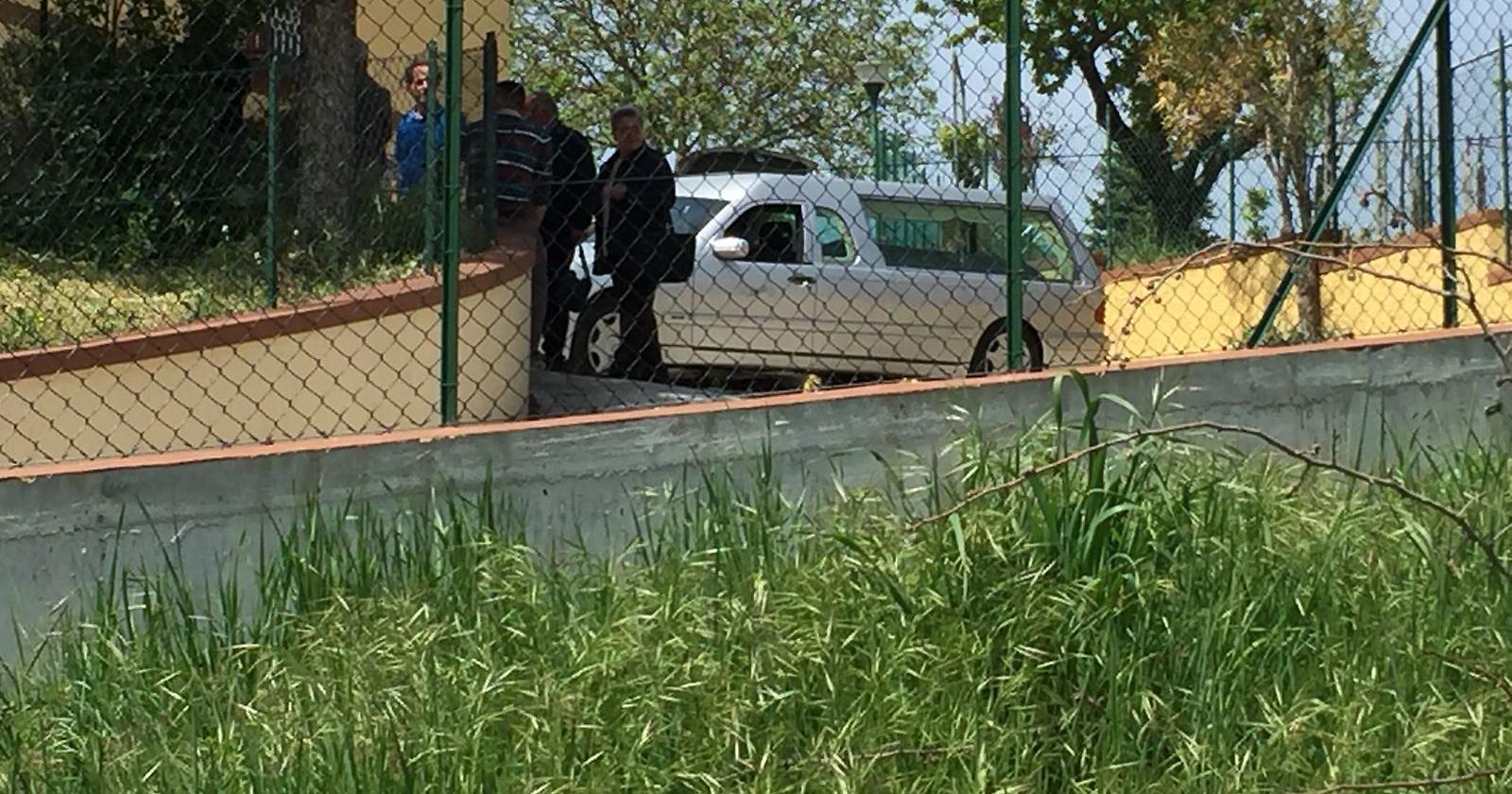 25 aprile di follia a Potenza: a casa Tramutola si cerca il movente dell'omicidio-suicidio 